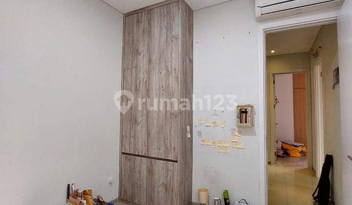 ******** 9.******** 2