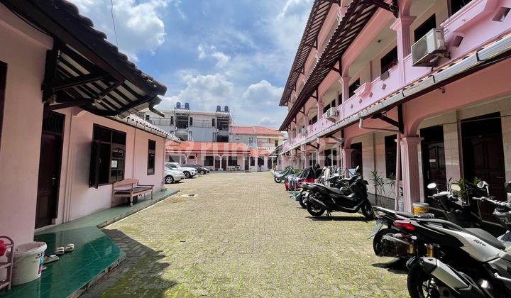 Rumah ******** ******** Dekat Ui dan Stasiun Rumah ******** ******** Dekat Ui dan Stasiun