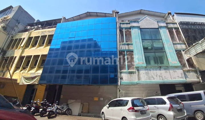 Ruko 3 unit gandeng di Kramat dkt Senen, Kwitang. Strategis, Nego Ruko 3 unit gandeng di Kramat dkt Senen, Kwitang. Strategis, Nego