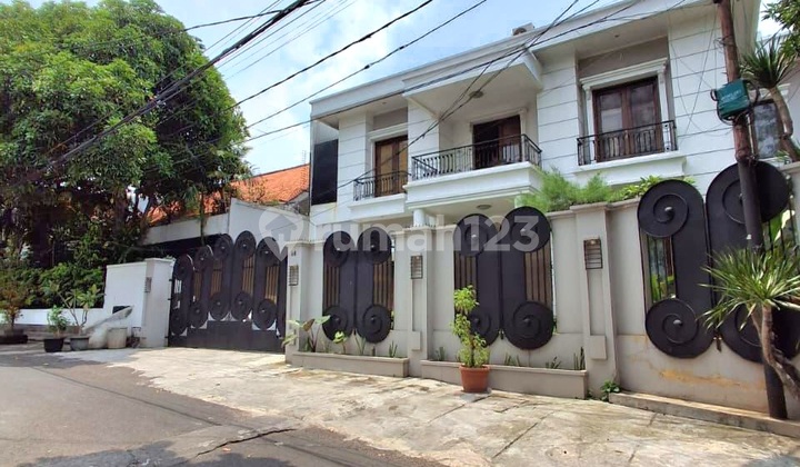 Rumah Terawat Di Kebayoran Baru, Dkt Pim, Gandaria, Harga Nego