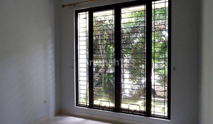 Rumah TURUN HARGA Semi Furnished di Graha Raya Bintaro Jaya, Dekat Transmart, Akses Tol Alam Sutera