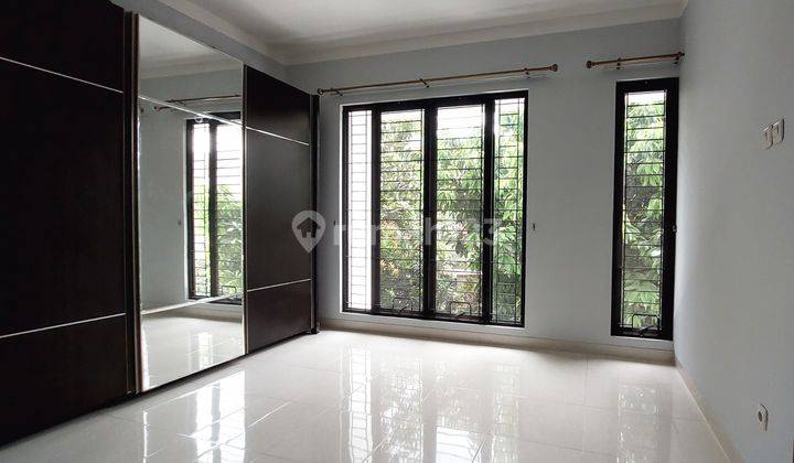 Rumah TURUN HARGA Semi Furnished di Graha Raya Bintaro Jaya, Dekat Transmart, Akses Tol Alam Sutera