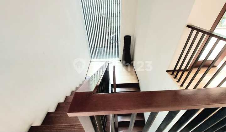 Luas Tanah 439 M2 Di Bintaro Sektor 9, Dekat Pasar Modern, Nego