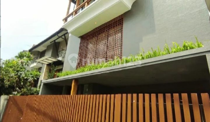 Rumah Brand New + Private pool di Pondok Indah, Harga Nego