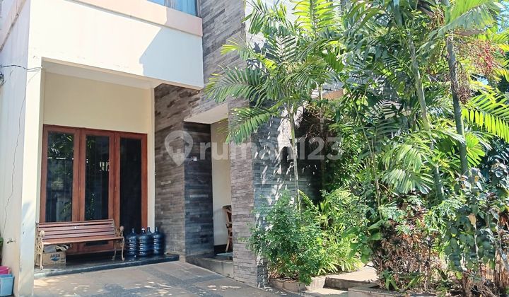 Rumah Lokasi Bagus Di Kebayoran Baru, Dkt Kantor Walikota, Nego