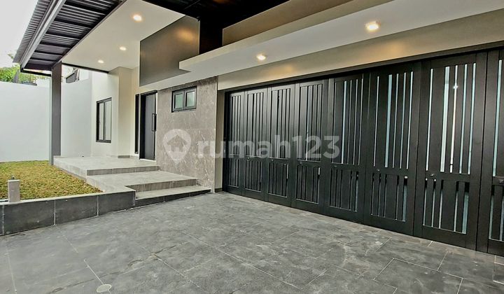 Modern Minimalist House in BSD, near Al Azhar, Ursula, Negotiable Price 2