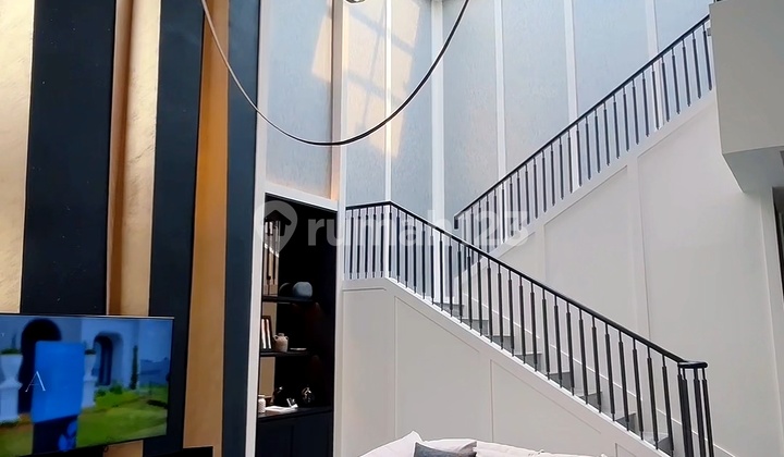 The Best New Building in Alam Sutera, Near Laurensia, Toll Access