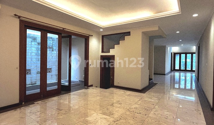 Old Money Residence, Land Area 1003 M2 Near RSPI, Fresh Market, Toll Road 2