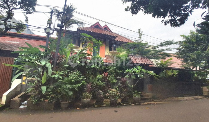 Strategic Location Near Senayan, Simprug, Permata Hijau, Blok M 2