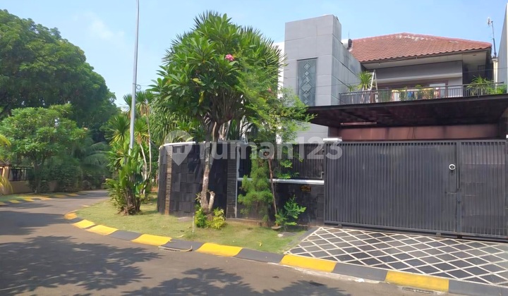 Luas Tanah 368 M2, Dkt Sekolah Al Azhar, Pasar Modern, Akses Tol