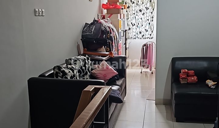 Shop house facing Graha Raya Bintaro Boulevard Road, residential area 2