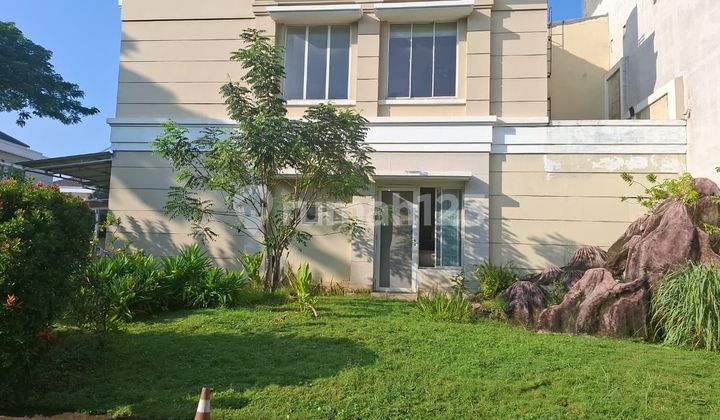 Hook, Ter-Murah, Luas Tanah 223 M2 di Maxwell Scientia, Dkt Umn