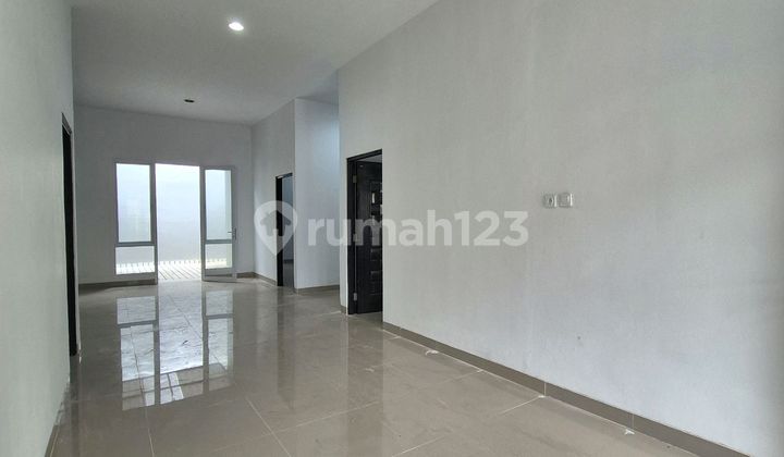 Rumah 1 Lantai Luas 200 M2, Dkt Binus School, Nanyang, Bsd Plaza 2