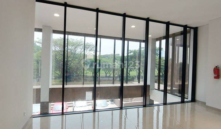 Ruang Usaha 4 Lantai, Prestisius, Jalan Utama Bsd, Ramai, Dkt Krl