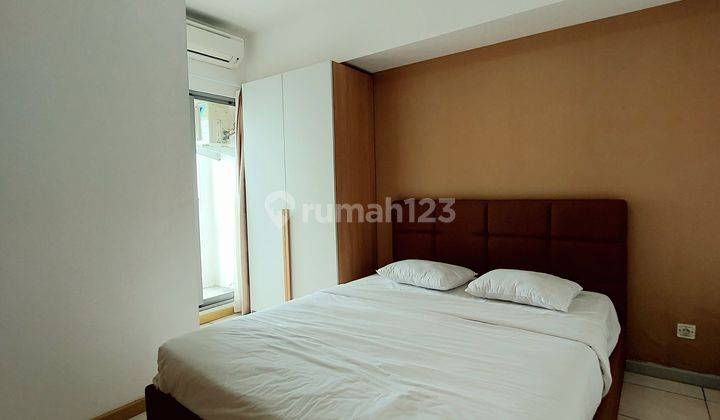kamar tidur m-town 2 br view bagus