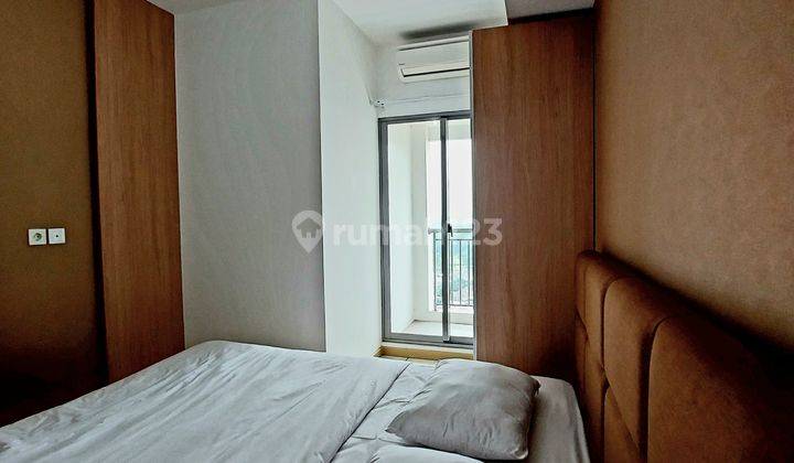 kamar tidur m-town 2 br view bagus