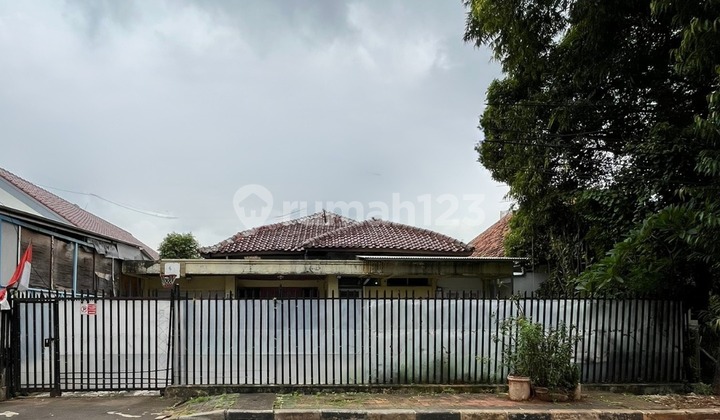 Rumah Hitung Tanah Luas 520 M2, Dkt Setiabudi, Jalan Lebar, Nego
