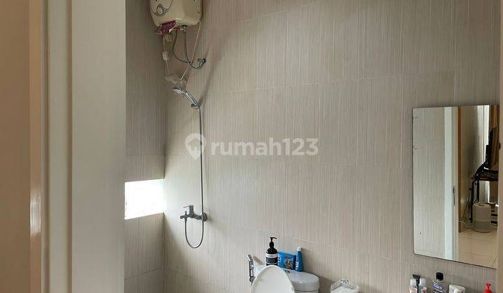 Rumah Hoek Furnished Dengan Taman Di Bintaro Jaya Sektor 9 2