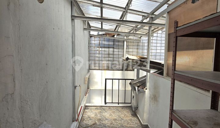 Fully Furnished House with Wide Front Road in Bintaro Jaya Sector 9