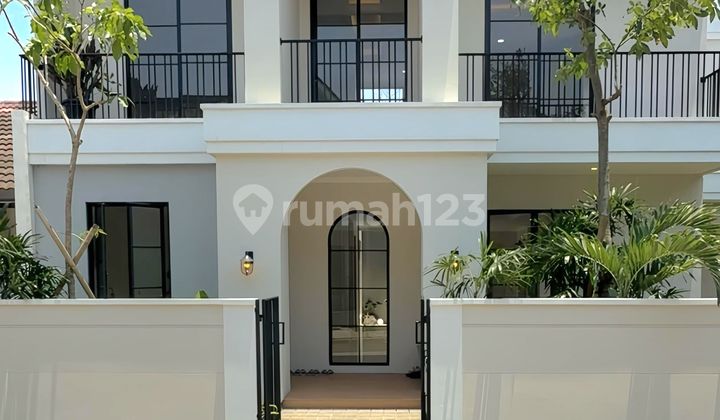 New Corner House Semi Furnished Strategic Location In Bsd City