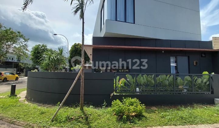 New House Fully Furnished East Facing Location in Bsd City 2