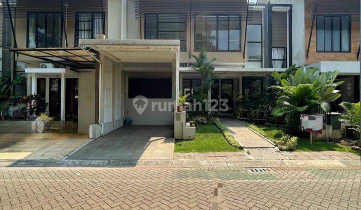 Rumah Dalam Cluster Kamar Utama Lantai Atas Dan Bawah Di Bintaro 1