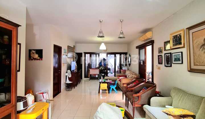 Rumah 1 Lantai Terawat Lokasi Strategis di Bintaro Jaya Sektor 3