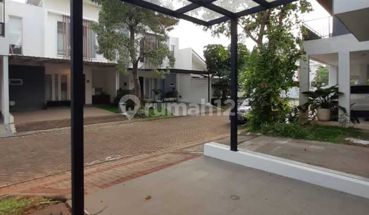 2-Story Semi-Furnished Flood-Free House in Bintaro Jaya 2