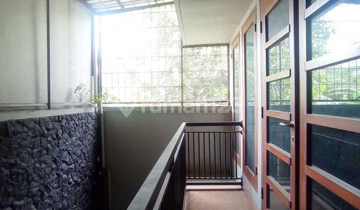 Rumah Terawat Baik Dalam Cluster Dekat Stasiun di Pondok Ranji Rumah Terawat Baik Dalam Cluster Dekat Stasiun di Pondok Ranji