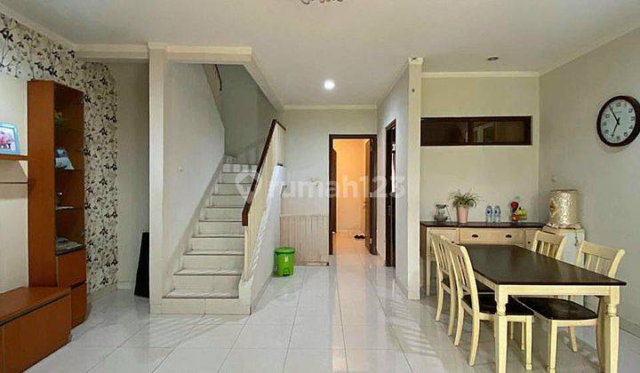 Rumah Modern Classic Halaman Luas Di Bintaro Jaya Sektor 9 2