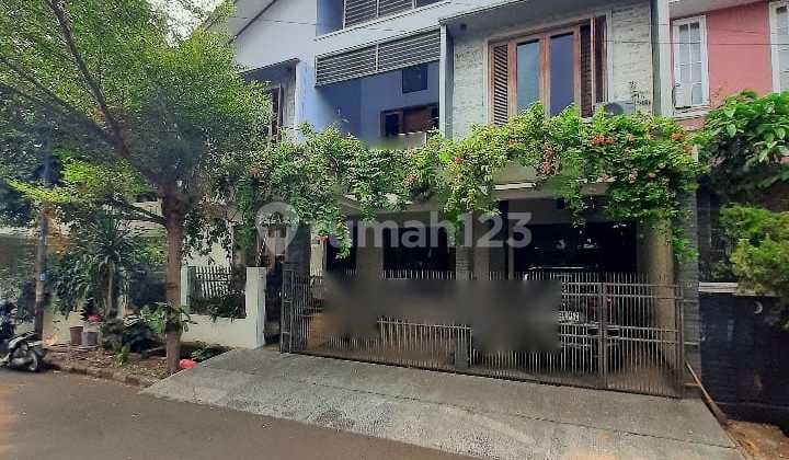 Rumah Modern Tropical Minimalis di Bintaro Jaya Sektor 9 1