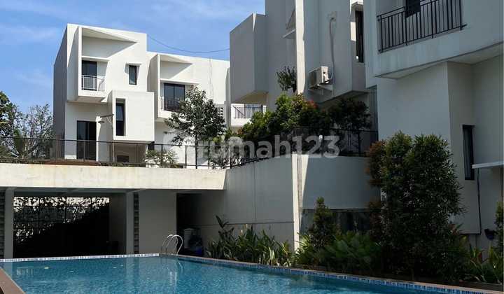 Rumah Minimalis Modern Semi Furnished Dekat di Bintaro Sektor 9