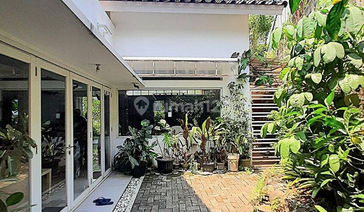 Rumah 1 Lantai Jarang Ada Dikelililngi Taman Sektor 9 Bintaro Jaya