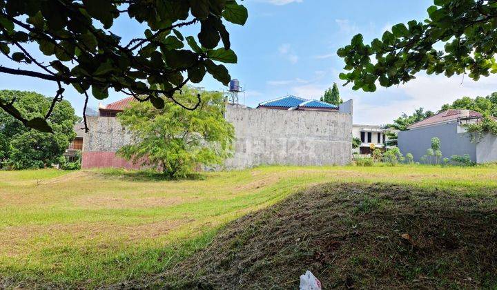 Kavling Siap Bangun Bentuk Segi Empat Proposional Di Pondok Cabe 1