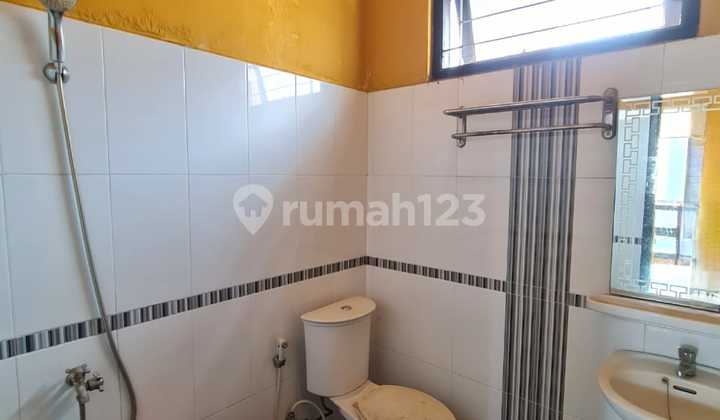 Well-Maintained 2-Story House Flood-Free Strategic Location in BSD 2