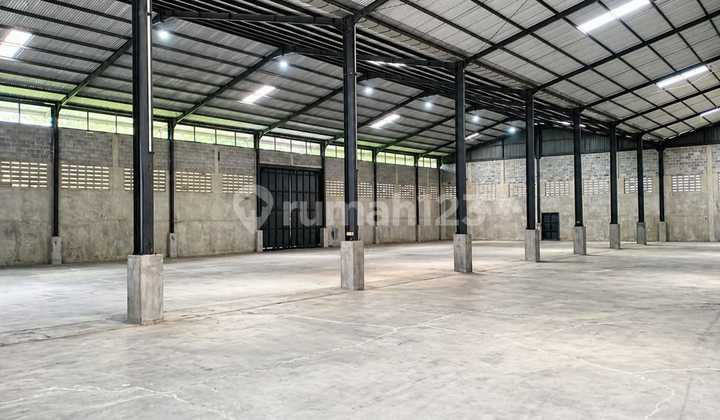 Industrial Warehouse Storage on Balaraja Main Highway Industrial Warehouse Storage on Balaraja Main Highway