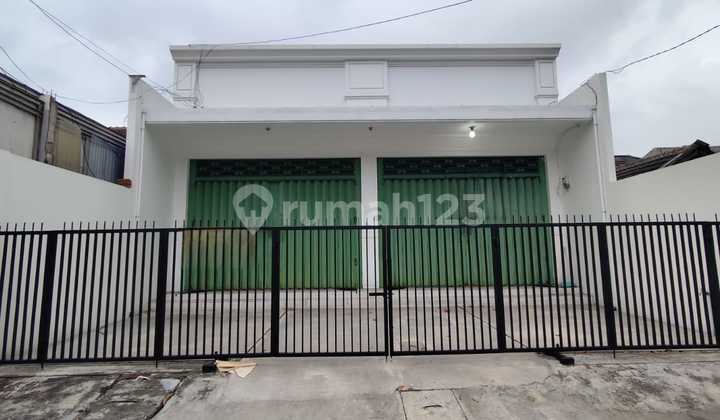 Disewakan Ruko Strategis Jalan Raya Pandugo, dekat MERR, Rungkut