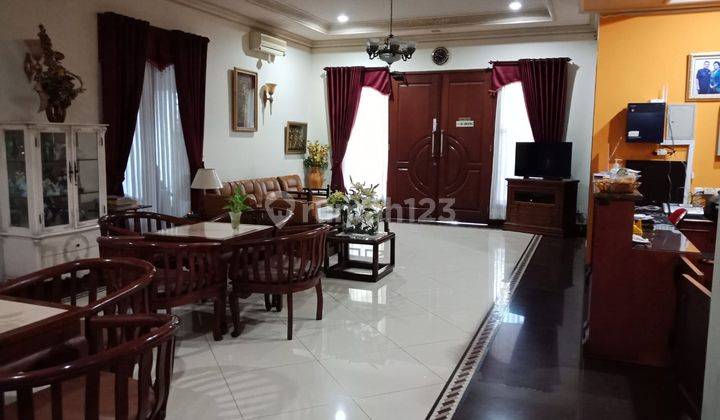 Homestay Aktif di Raya Kertajaya Indah , Dekat Dharmahusada Indah , Merr , Manyar 1