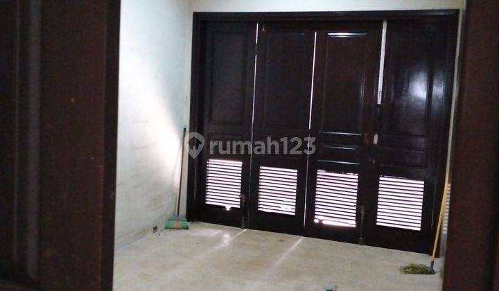  dijual Rumah di Petemon Sidomulyo Dekat Simomulyo, Banyu Urip, 5menit Menuju Tol Dupak 1