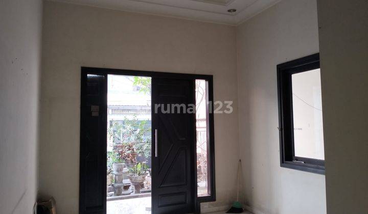  dijual Rumah di Petemon Sidomulyo Dekat Simomulyo, Banyu Urip, 5menit Menuju Tol Dupak 2