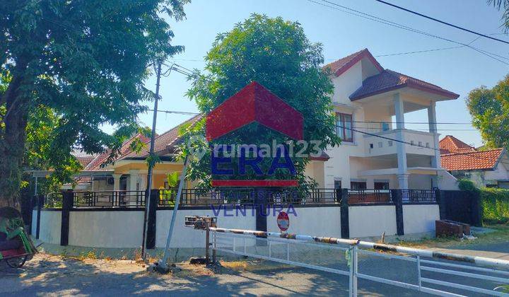 Dijual Rumah Hook Terawat di Cipunegara, Pusat Kota Surabaya Dekat Komering, Kutai, Ciliwung, Opak, Diponegoro 2