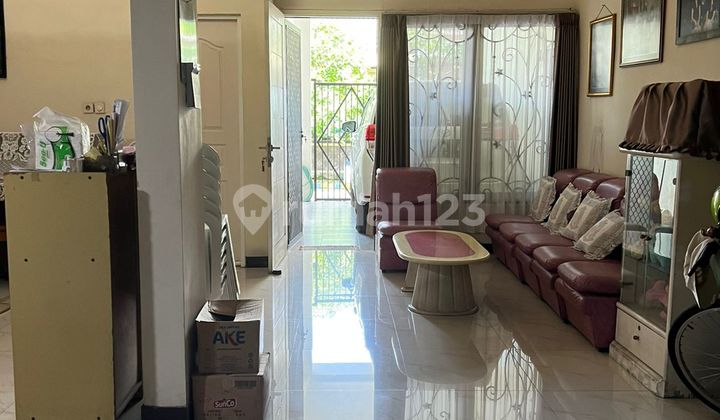 For Sale Well-Maintained Semi-Furnished Move-In Ready House in Baruk Timur, Wisma Kedung Asem near Pandugo, Penjaringan, Rungkut, Medokan. 2