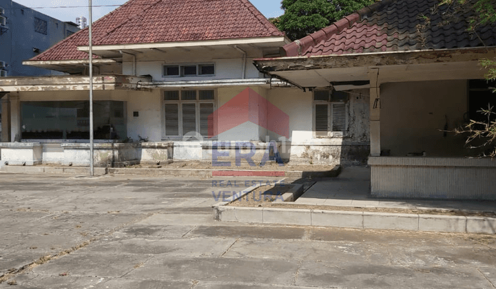 Dijual Bangunan Lama Hitung Tanah Lokasi Strategis Komersial Jl.kayoon Kayun , Pusat Kota Cbd 1