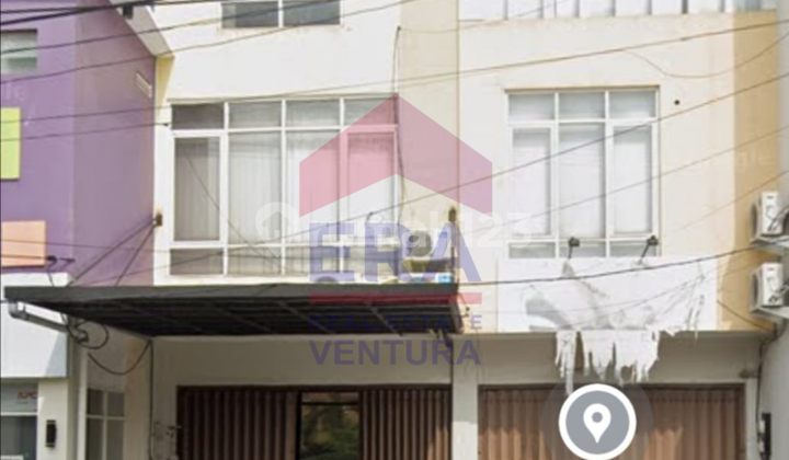 FOR RENT: 3.5-STOREY SHOPHOUSE ON JL RESIDEN SUDIRMAN, PACAR KELING, KUSUMA BANGSA, AMBENGAN, GUBENG, CENTRAL SURABAYA