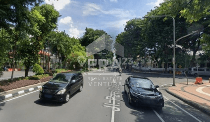 Dijual Bangunan Hook Area Komersial di Raya Darmo, Pusat Kota Surabaya 2