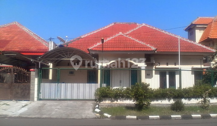 Dijual Rumah Induk & Paviliun di Sutorejo Dekat Mulyorejo, Mulyosari, Pakuwon City, Dharmahusada, Kertajaya, Kenjeran, 1