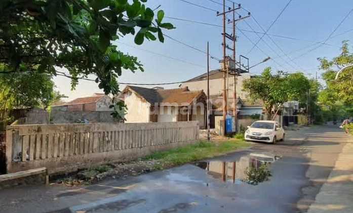 Dijual Rumah Hitung Tanah di Manukan Lor Surabaya Barat