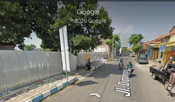 Disewakan Tempat & Rumah Usaha di Tengah Kota Pasuruan, dekat Alun-alun Cocok untuk Kopitiam, Cafe, Retail store, dll 1