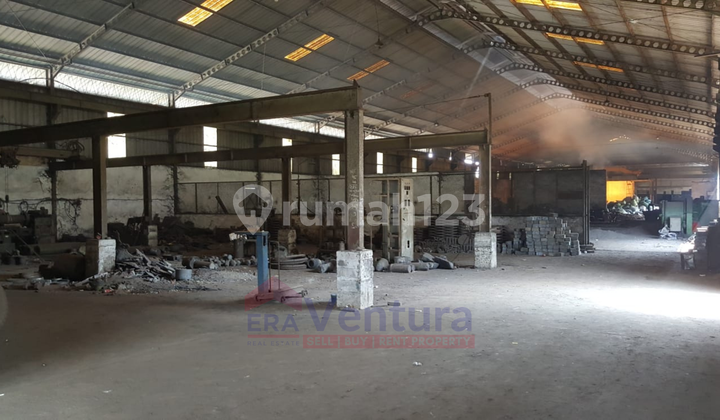 FOR SALE Iron Factory (Foundry) on Jalan Raya Bakalan, Bugul Kidul, Pasuruan FOR SALE Iron Factory (Foundry) on Jalan Raya Bakalan, Bugul Kidul, Pasuruan