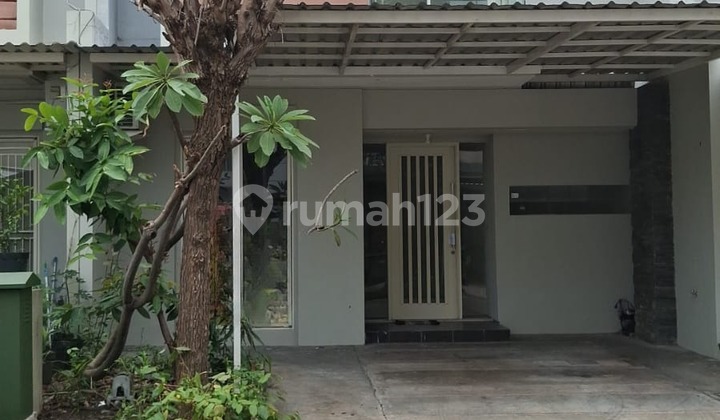 For Sale: Nice and Well-Maintained House Ready to Live In at Bukit Mas Tourism Area, Lion Cluster, Near Lidah Kulon, Royal Residence, Wiyung, Unesa, Graha Famili.